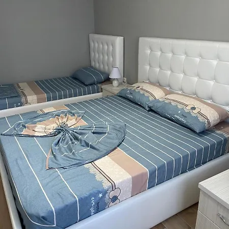 Armando Apartment Golem (Tirana)