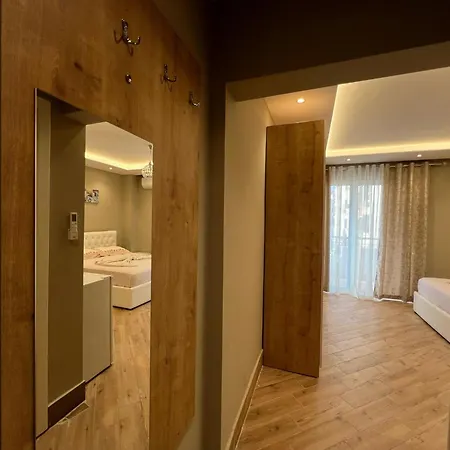 Armando Apartment Golem (Tirana)
